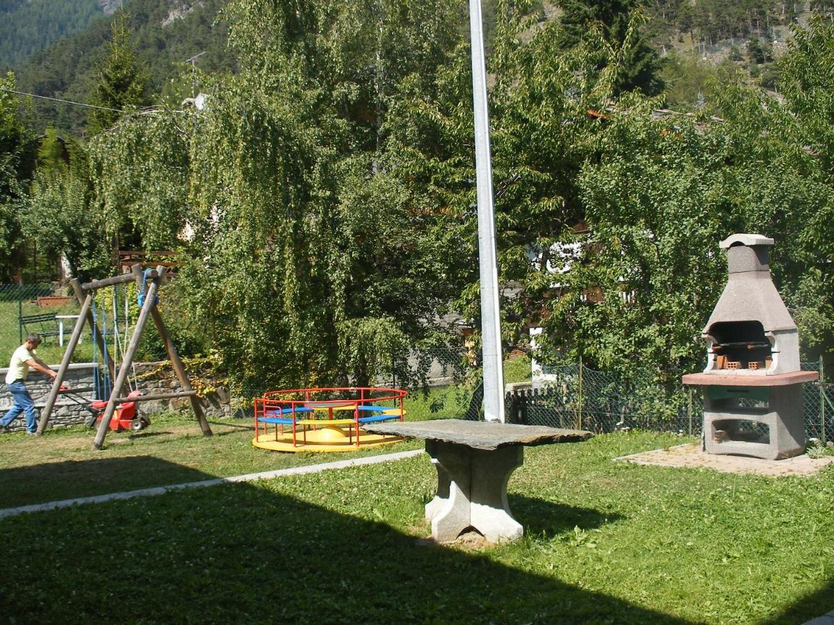 Valley Vacanze Brusson Kültér fotó